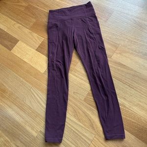 Athleta Small Burgandy Leggings With Pockets, great condition! Super soft.